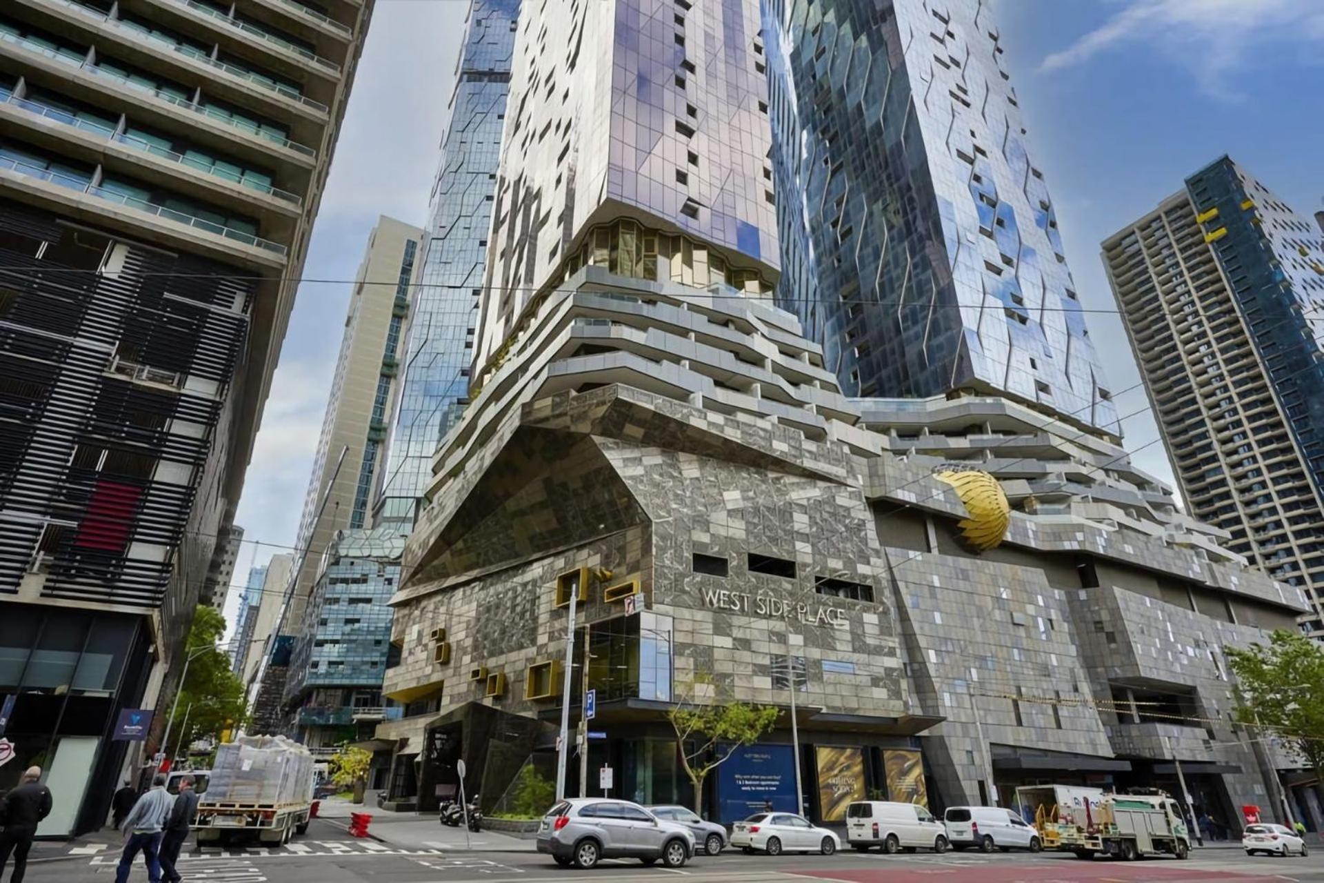 57Th At West Side Place Melbourne Bagian luar foto